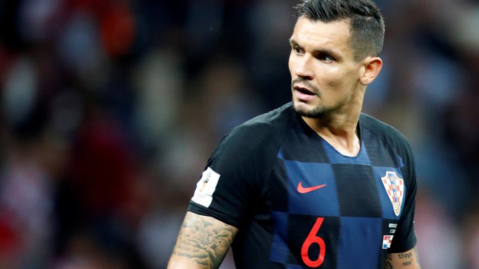 2018-07-11T185107Z_188768467_RC132E1C0150_RTRMADP_3_SOCCER-WORLDCUP-CRO-ENG