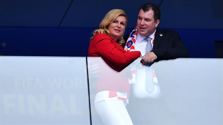 2018-07-15T144528Z_1119450536_RC1BEA3045A0_RTRMADP_3_SOCCER-WORLDCUP-FINAL