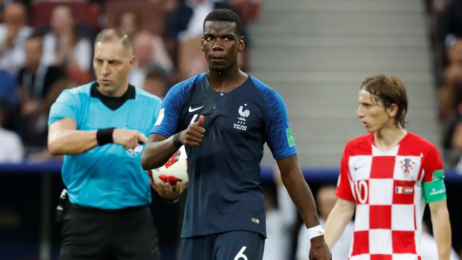 2018-07-15T163722Z_1088249624_RC12E1574F00_RTRMADP_3_SOCCER-WORLDCUP-FINAL