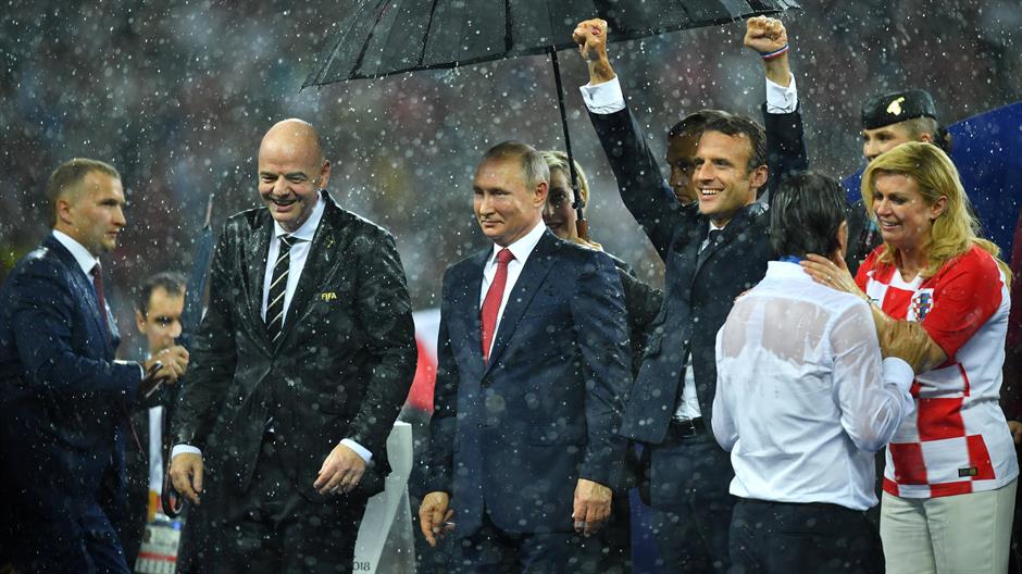 2018-07-15T180222Z_392539554_RC1E28AC12E0_RTRMADP_3_SOCCER-WORLDCUP-FINAL