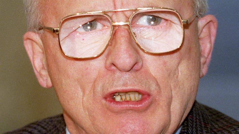 2018-07-26T185712Z_1265202475_RC11760817E0_RTRMADP_3_KOSOVO-DEMACI