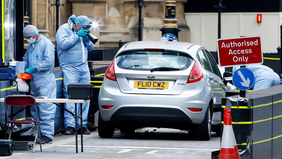 2018-08-14T160625Z_1099707842_RC1F4BD38430_RTRMADP_3_BRITAIN-SECURITY