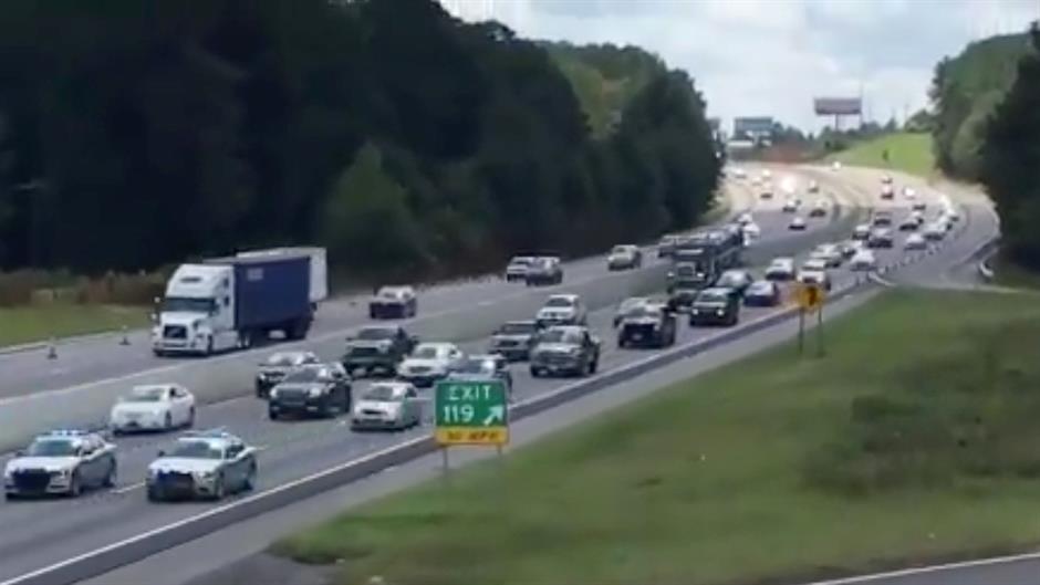 2018-09-11T222946Z_833986513_RC1319952830_RTRMADP_3_STORM-FLORENCE-PREPS