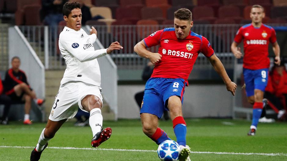 2018-10-02T193628Z_943677254_RC14172CA7E0_RTRMADP_3_SOCCER-CHAMPIONS-CSK-MAD