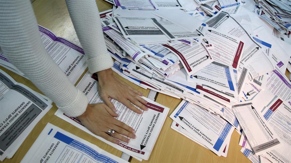 2018-10-07t181446z-1159451237-rc1317cefc10-rtrmadp-3-bosnia-election-153302.jpeg