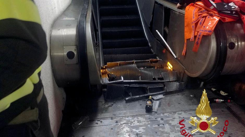 2018-10-23T182843Z_673603096_RC15E8C0C9A0_RTRMADP_3_SOCCER-CHAMPIONS-ROM-CSK-METRO