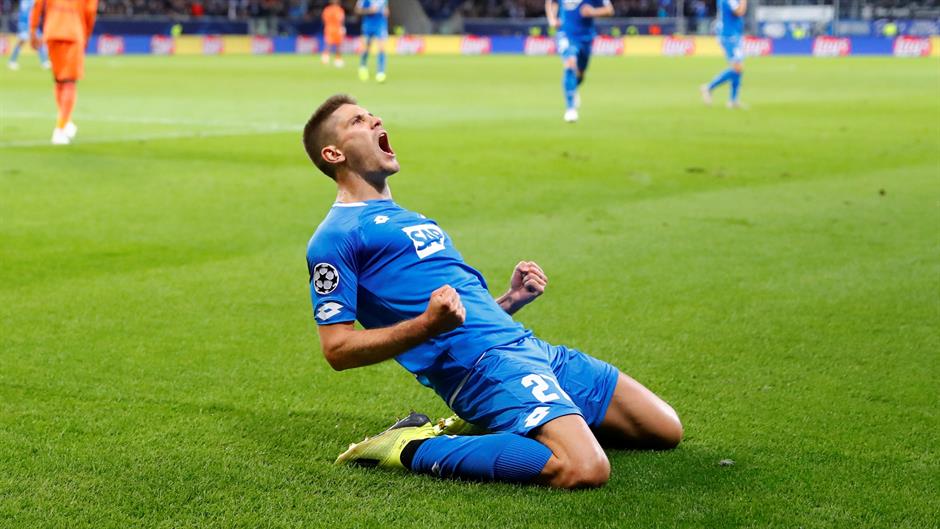 2018-10-23T211612Z_711736800_RC1CC69F8400_RTRMADP_3_SOCCER-CHAMPIONS-TSG-LYO