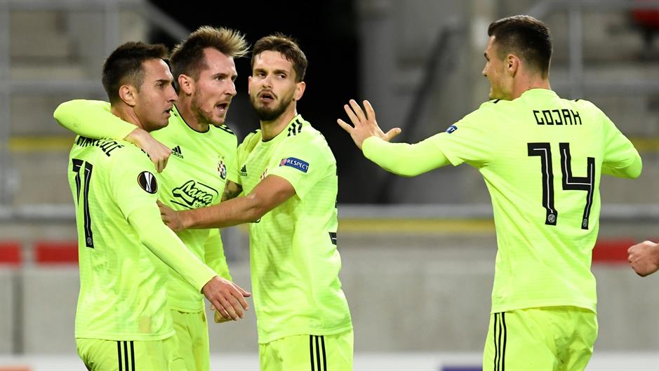 2018-10-25T182228Z_1721751384_RC11DEAA74E0_RTRMADP_3_SOCCER-EUROPA-SPT-DZA