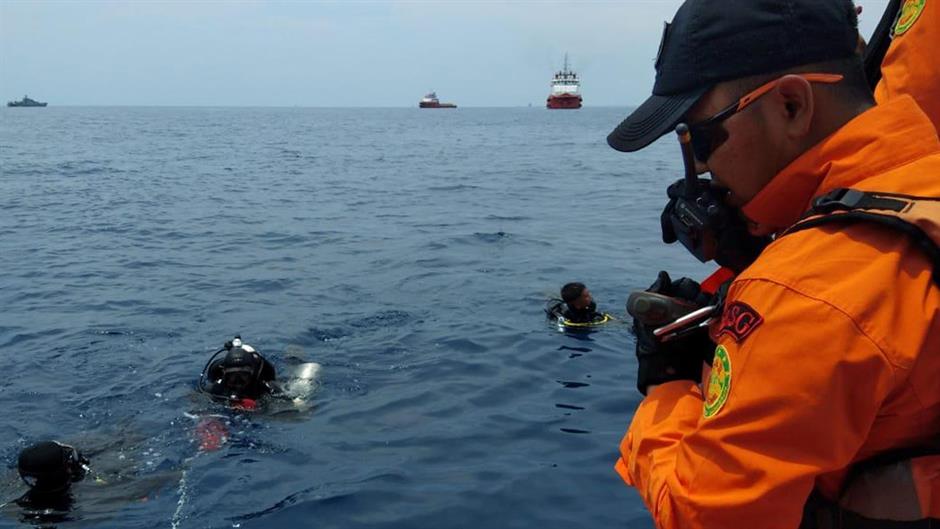 2018-10-29T070140Z_1006477160_RC1231E28FD0_RTRMADP_3_INDONESIA-CRASH