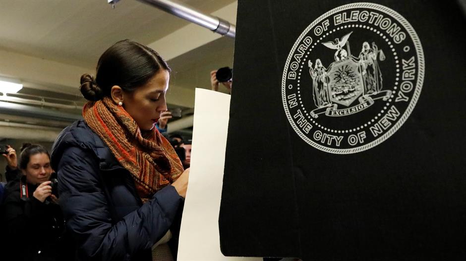 2018-11-06T195224Z_2105318082_RC1CDB27BC90_RTRMADP_3_USA-ELECTION-NEW-YORK