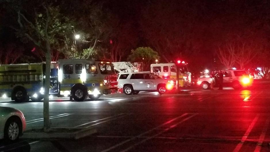 2018-11-08T100428Z_1918461990_RC16FDFF7250_RTRMADP_3_CALIFORNIA-SHOOTING