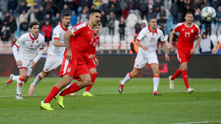 2018-11-17T144401Z_1159434973_RC1F92F9DA80_RTRMADP_3_SOCCER-UEFANATIONS-SRB-MNE