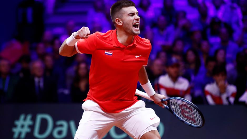 2018-11-23T153303Z_1424257710_RC1C695154B0_RTRMADP_3_TENNIS-DAVISCUP-FINAL