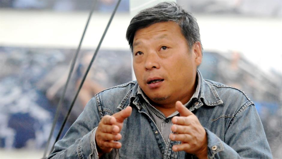 2018-11-28T073725Z_1141165749_RC1A94C50E30_RTRMADP_3_CHINA-XINJIANG-PHOTOGRAPHER