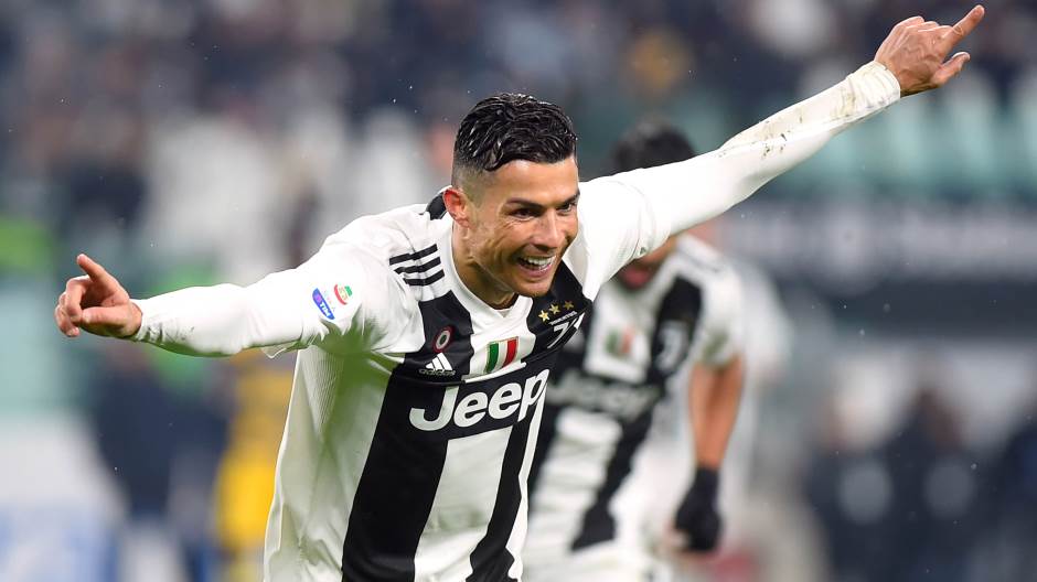 2019-02-02T201652Z_724155424_RC135321CAC0_RTRMADP_3_SOCCER-ITALY-JUV-PRM