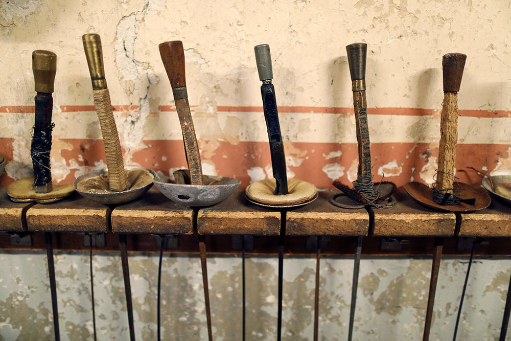 REUTERS/Charles Platiau