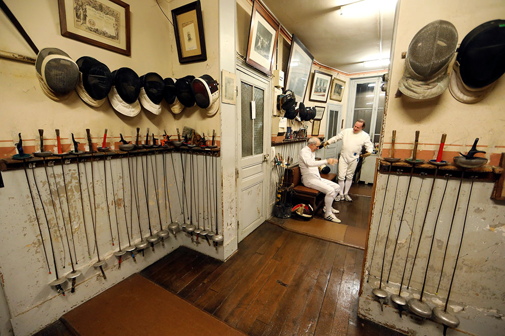 REUTERS/Charles Platiau