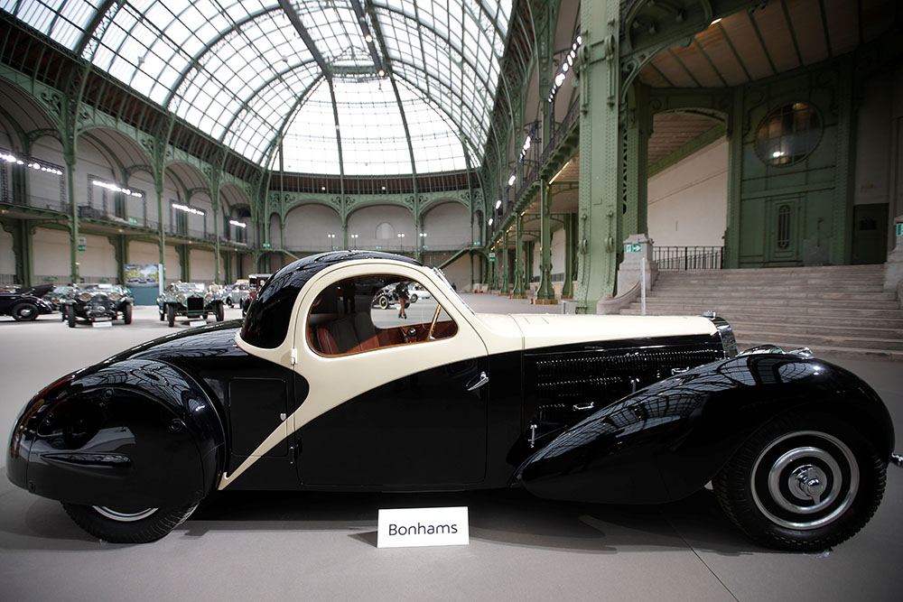 REUTERS/Charles Platiau