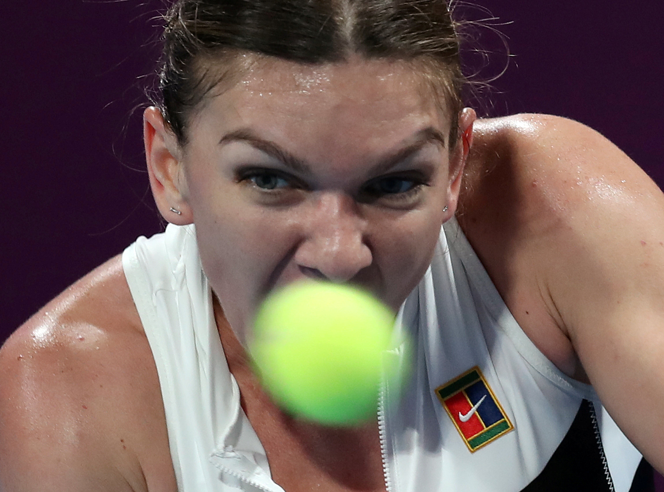 2019-02-16T193811Z_877507908_RC11F52D96F0_RTRMADP_3_TENNIS-DOHA