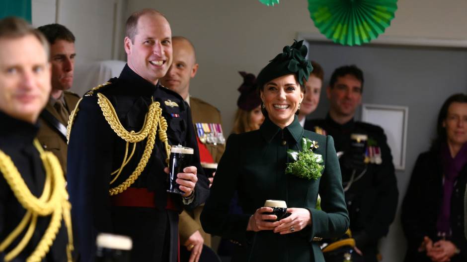 2019-03-17T133717Z_1438896955_RC1785527800_RTRMADP_3_STPATRICKS-DAY-BRITAIN-ROYALS