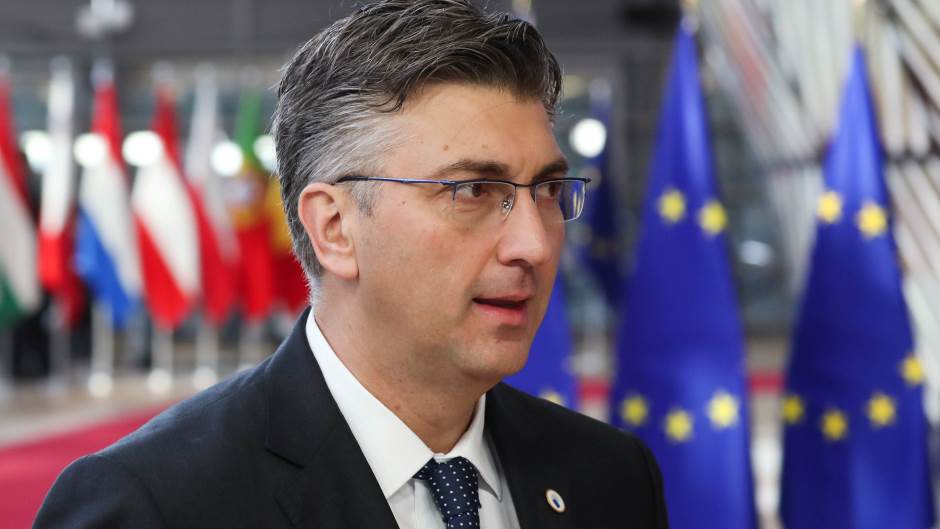 2019-03-22T083649Z_2004651833_RC116FE142C0_RTRMADP_3_EU-SUMMIT