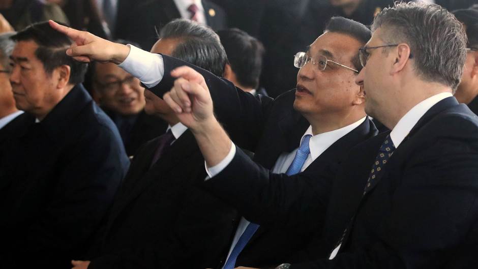 2019-04-11T144812Z_63283347_RC1E070E0780_RTRMADP_3_CHINA-CEE