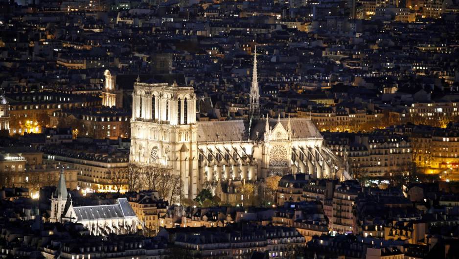 REUTERS/Charles Platiau