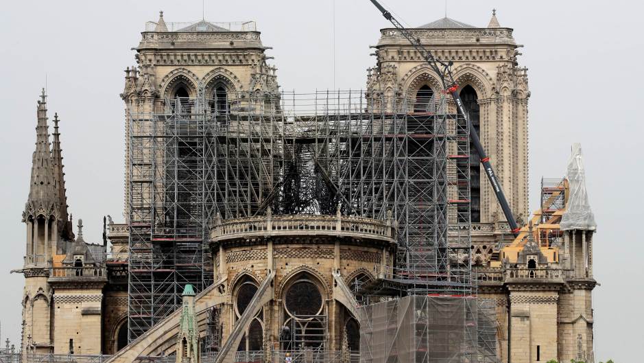 2019-04-23T113303Z_652503746_RC1A71EA2C30_RTRMADP_3_FRANCE-NOTREDAME