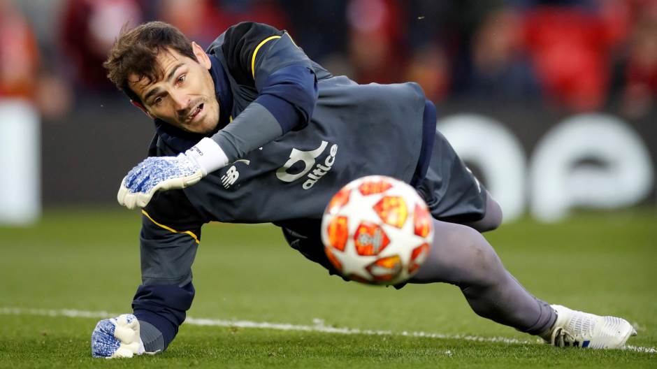 2019-05-01T144823Z_1905419533_RC1EBB244130_RTRMADP_3_SOCCER-CASILLAS