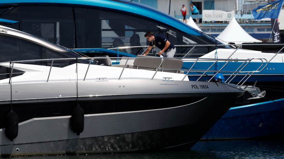 2019-07-18T220314Z_1776505507_RC1AF52BA560_RTRMADP_3_POLAND-YACHTS