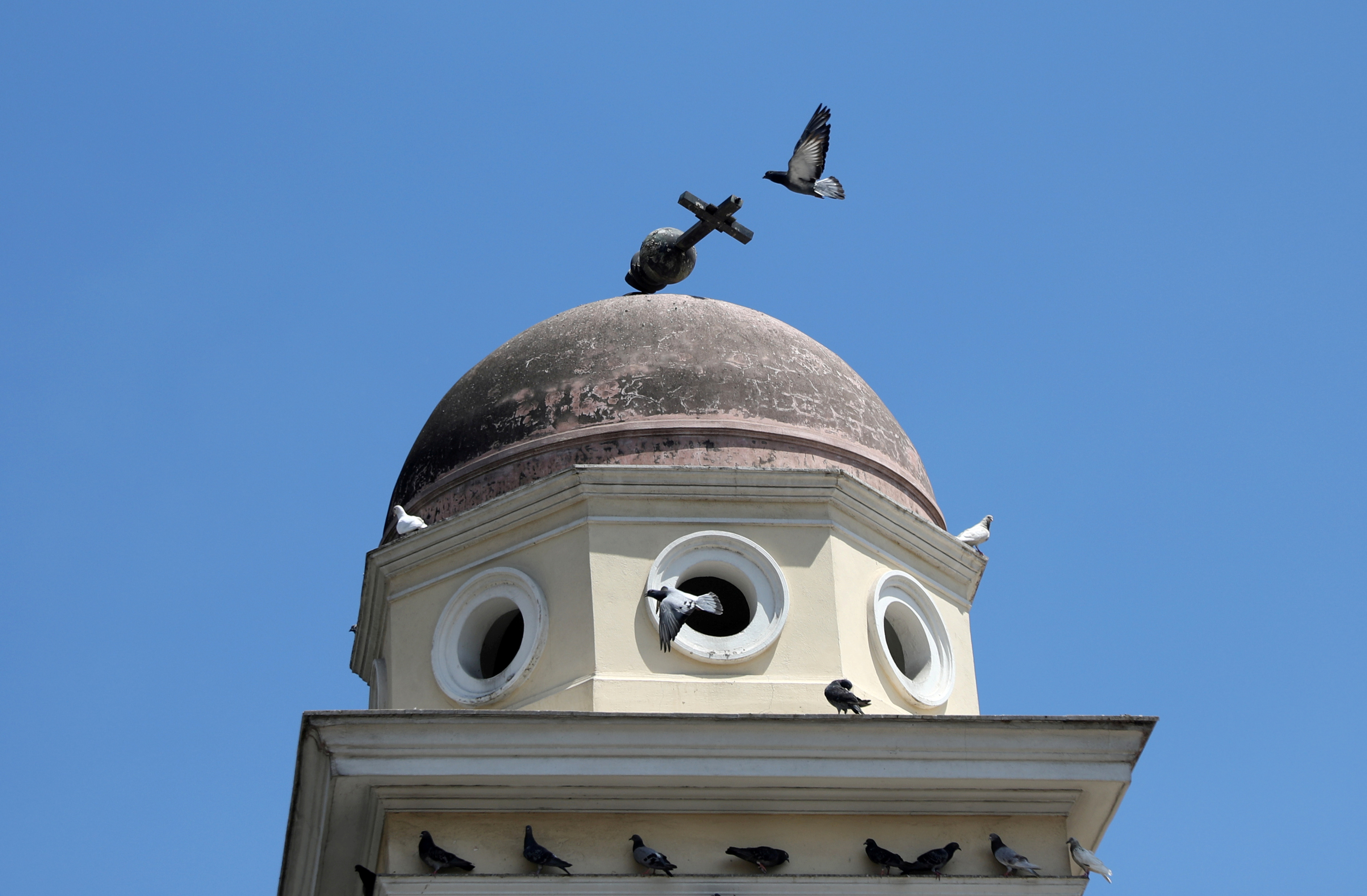 2019-07-19T140111Z_2124195119_RC13FAA44F80_RTRMADP_3_QUAKE-GREECE