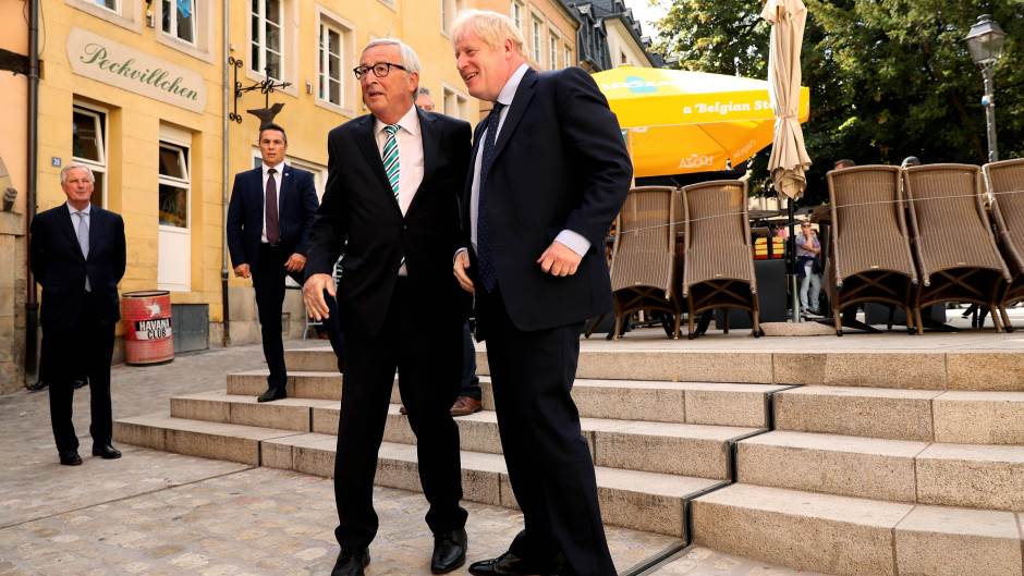 2019-09-16T120949Z_1100554324_RC1CD3395470_RTRMADP_3_BRITAIN-EU-JOHNSON-JUNCKER