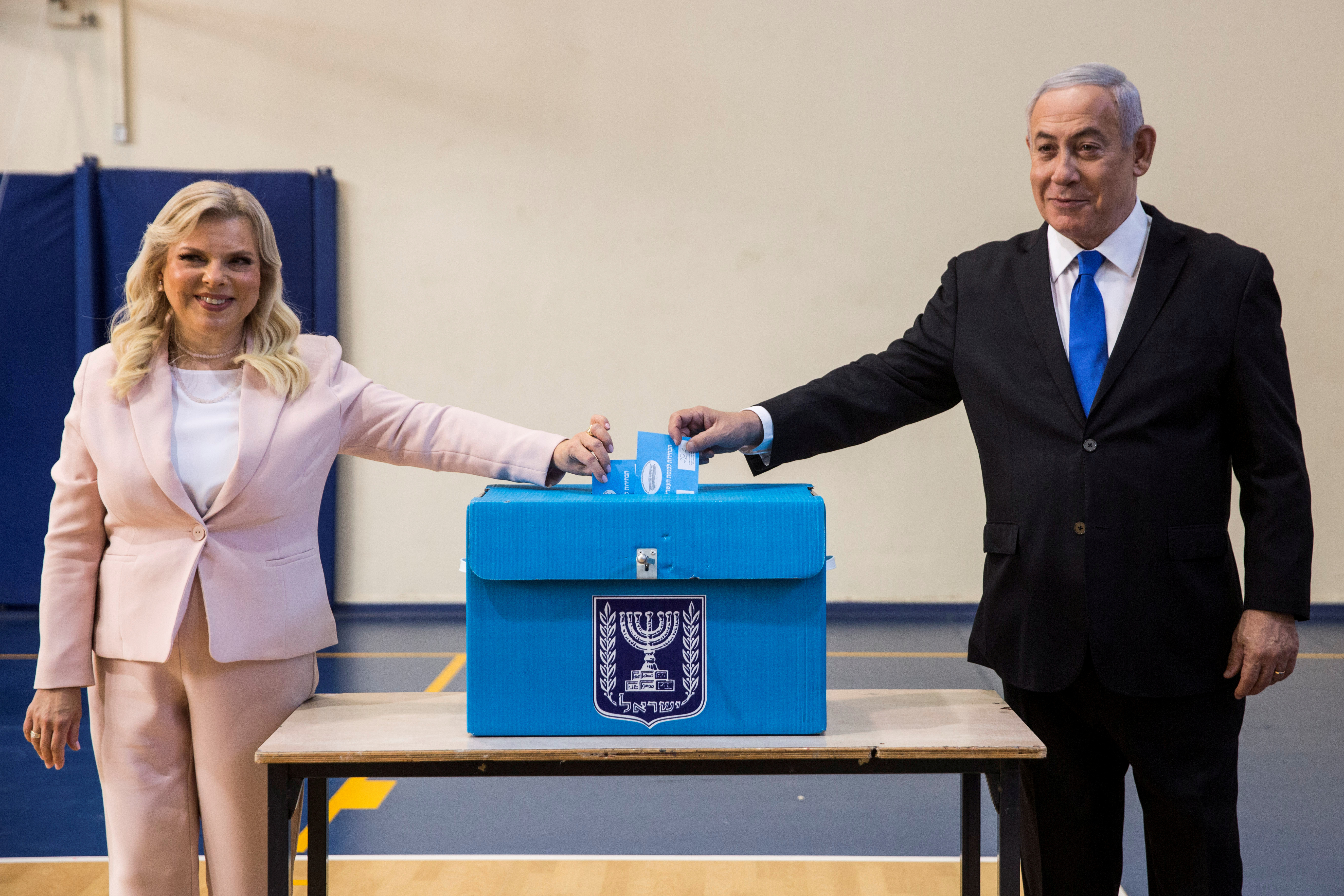 2019-09-17T141627Z_1913341838_RC1B2A493460_RTRMADP_3_ISRAEL-ELECTION-FACEBOOK
