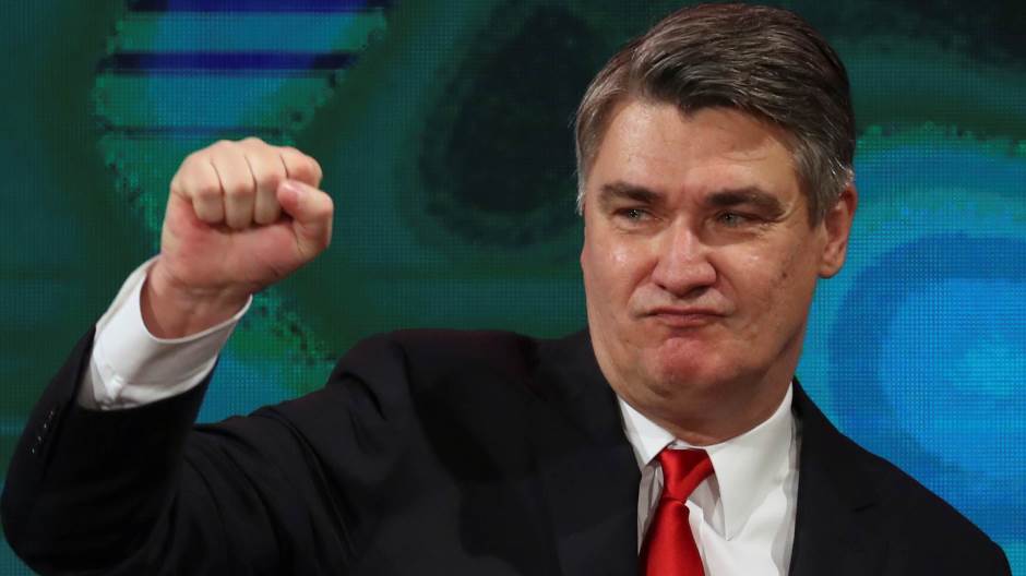 2020-01-05T212153Z_2024390762_RC2X9E94PGAL_RTRMADP_3_CROATIA-ELECTION