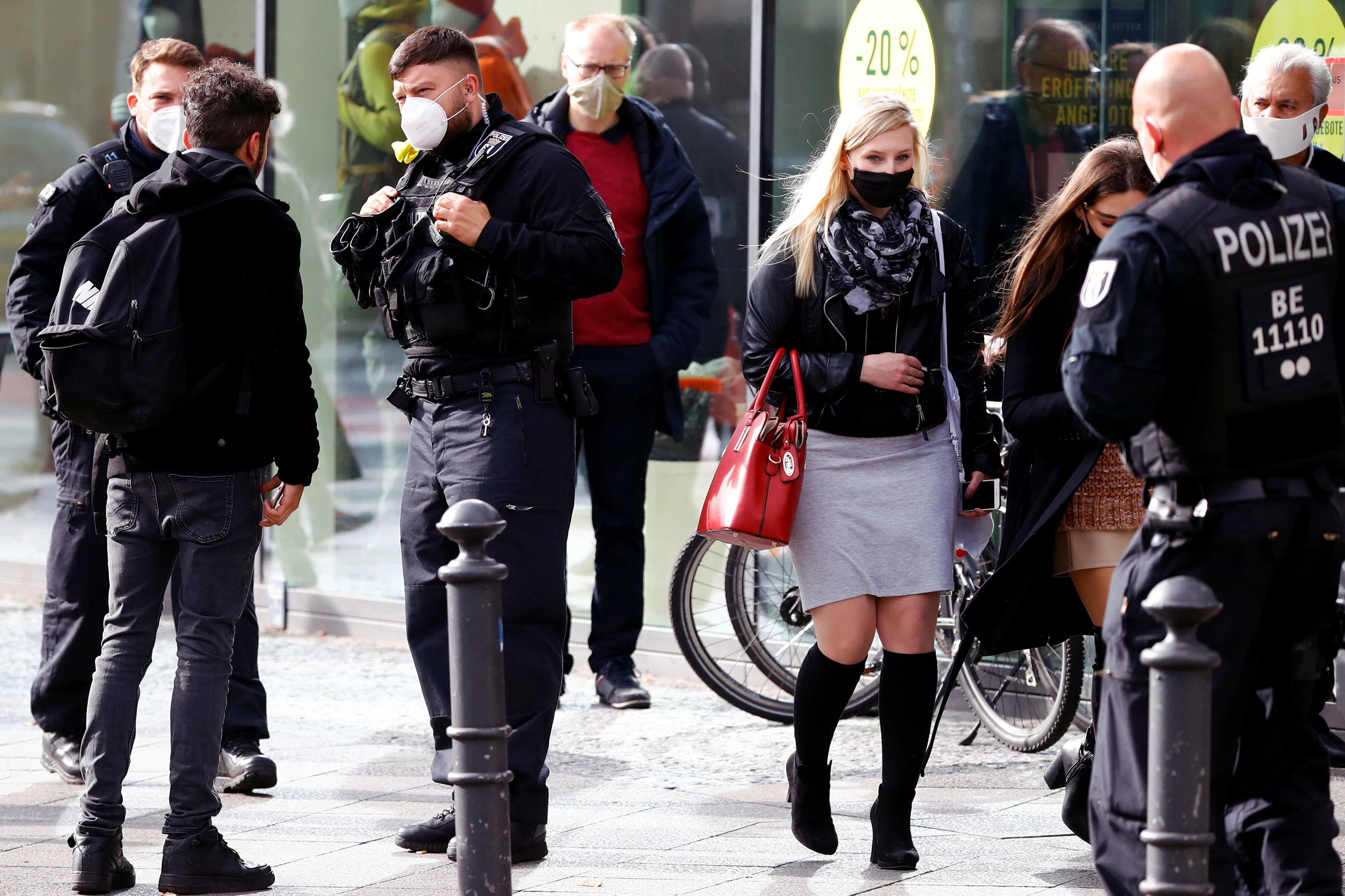 2020-10-24T113512Z_1705535930_RC2ZOJ9KN15P_RTRMADP_3_HEALTH-CORONAVIRUS-GERMANY-RESTRICTIONS