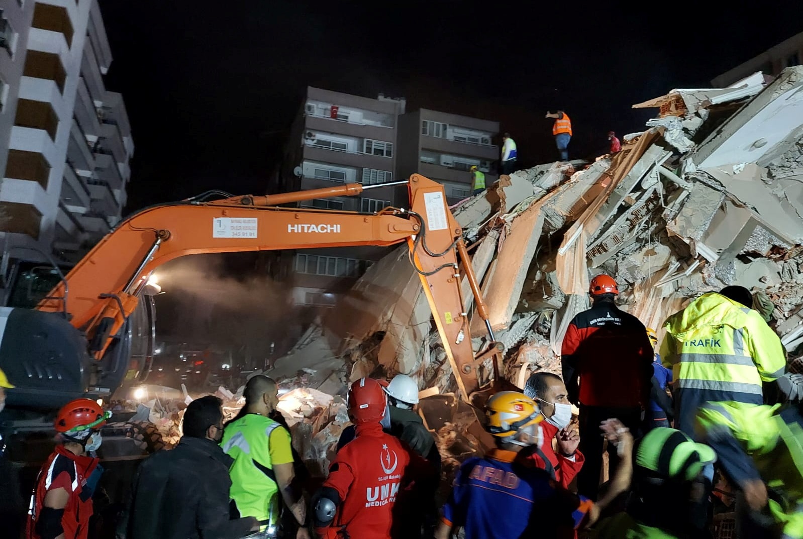 2020-10-30T170246Z_1731181737_RC25TJ9MIORO_RTRMADP_3_TURKEY-QUAKE