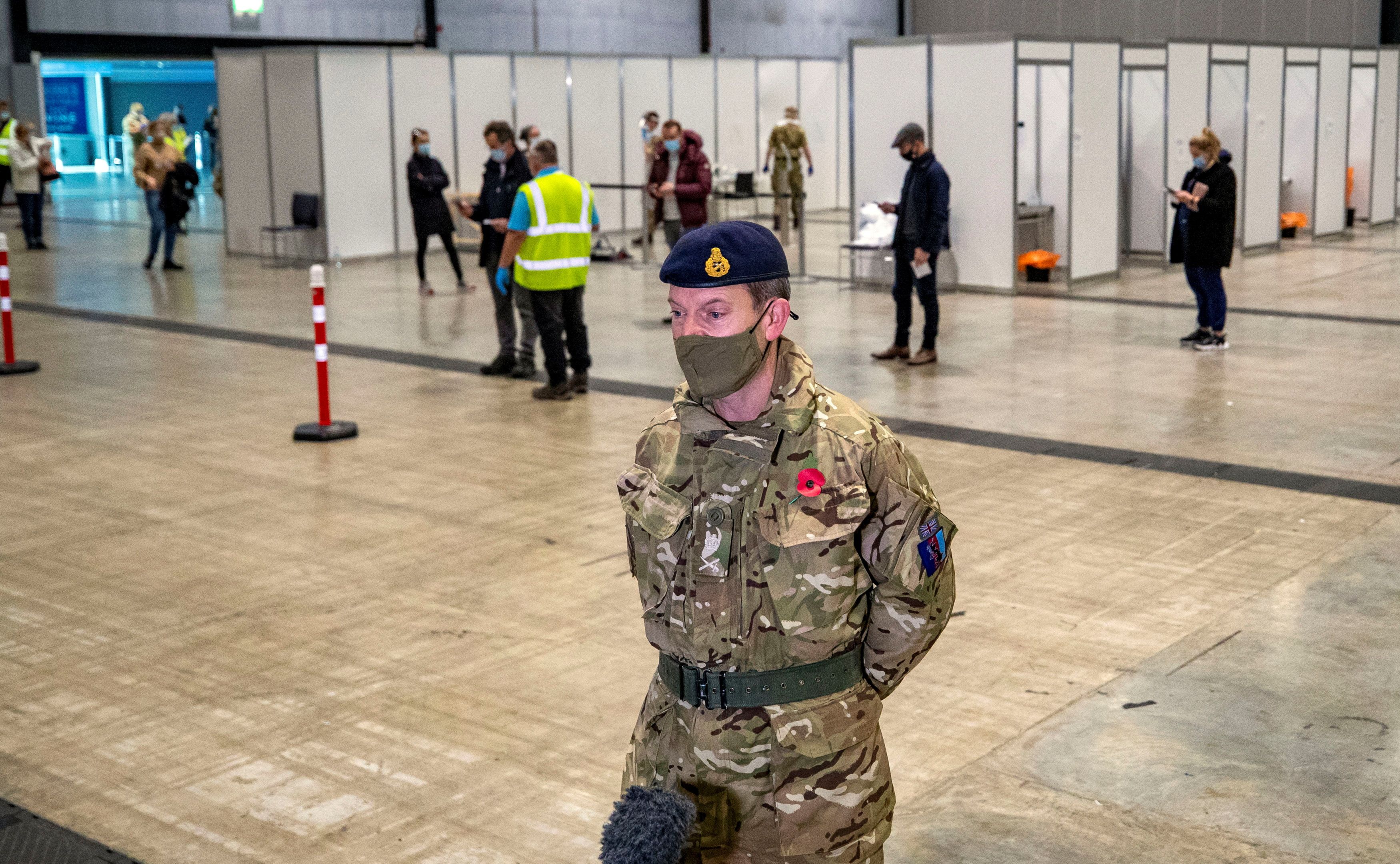 2020-11-06T151637Z_1697597980_RC2RXJ9IU65O_RTRMADP_3_HEALTH-CORONAVIRUS-BRITAIN-LIVERPOOL