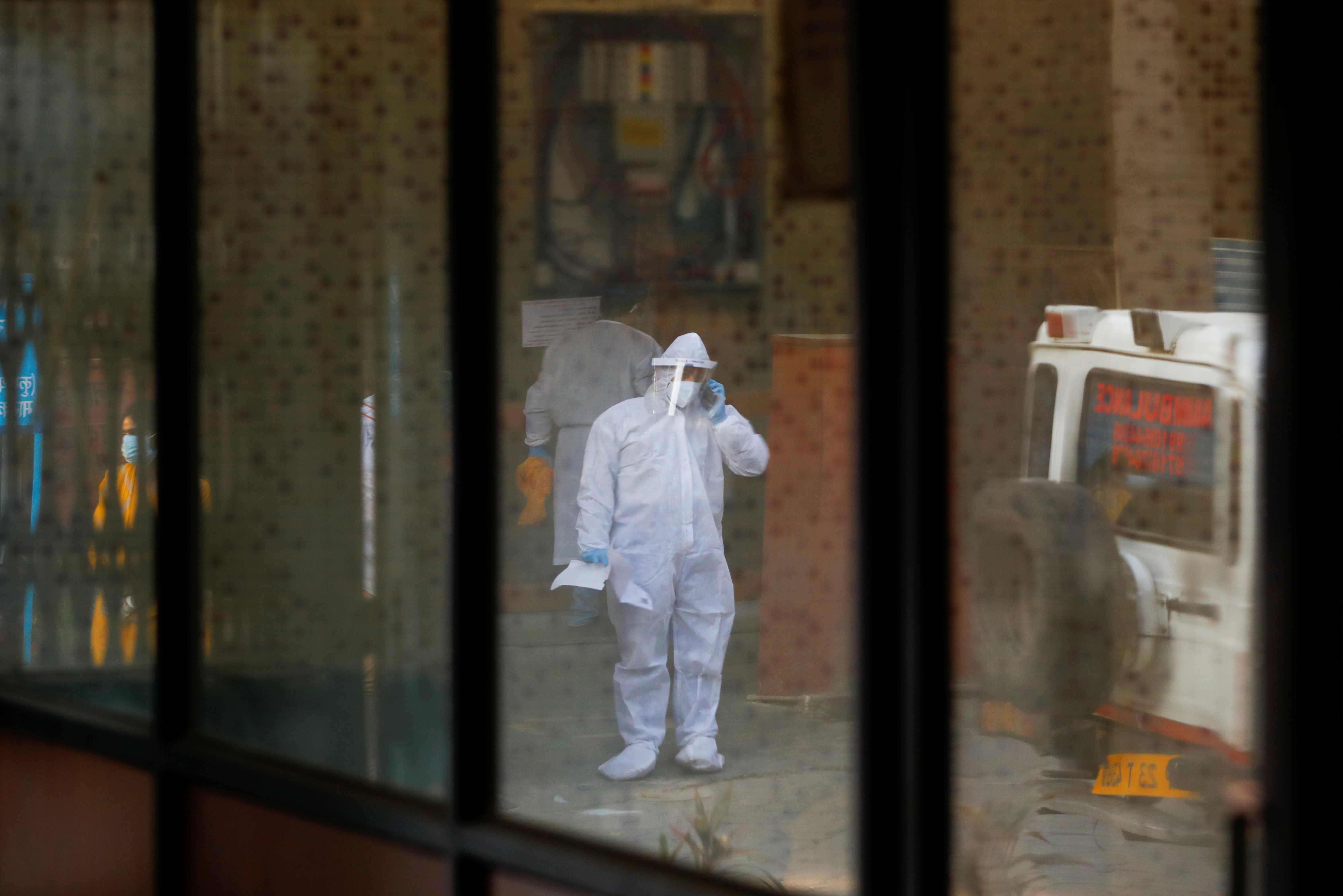 New Delhi, indija, koronavirus, korona, covid, pandemija, zaštitno