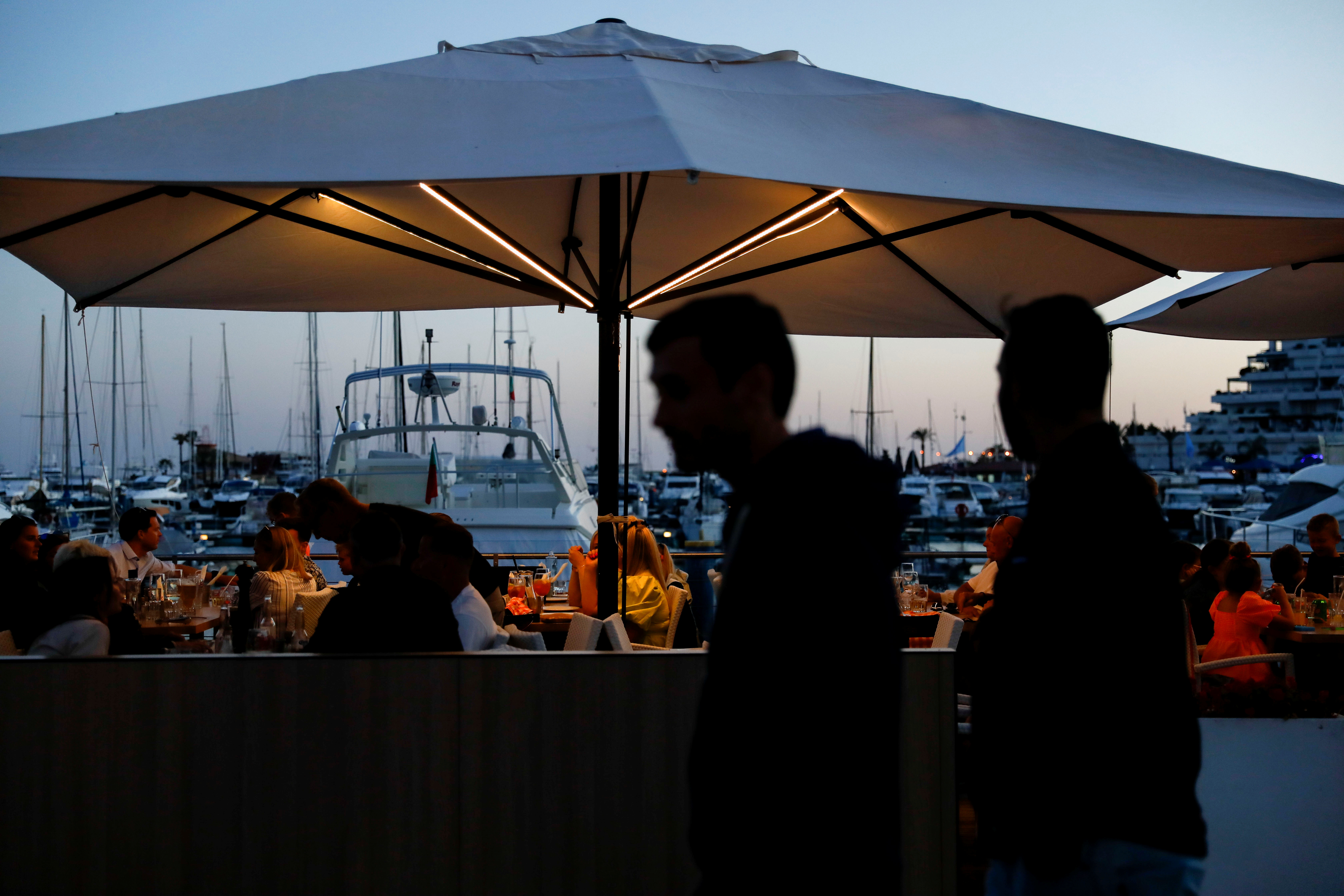 marina, portugal, putovanje, odmor, pandemija, covid, ljudi,