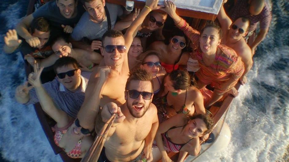 20218_1884544485103434_533908472689943171_n