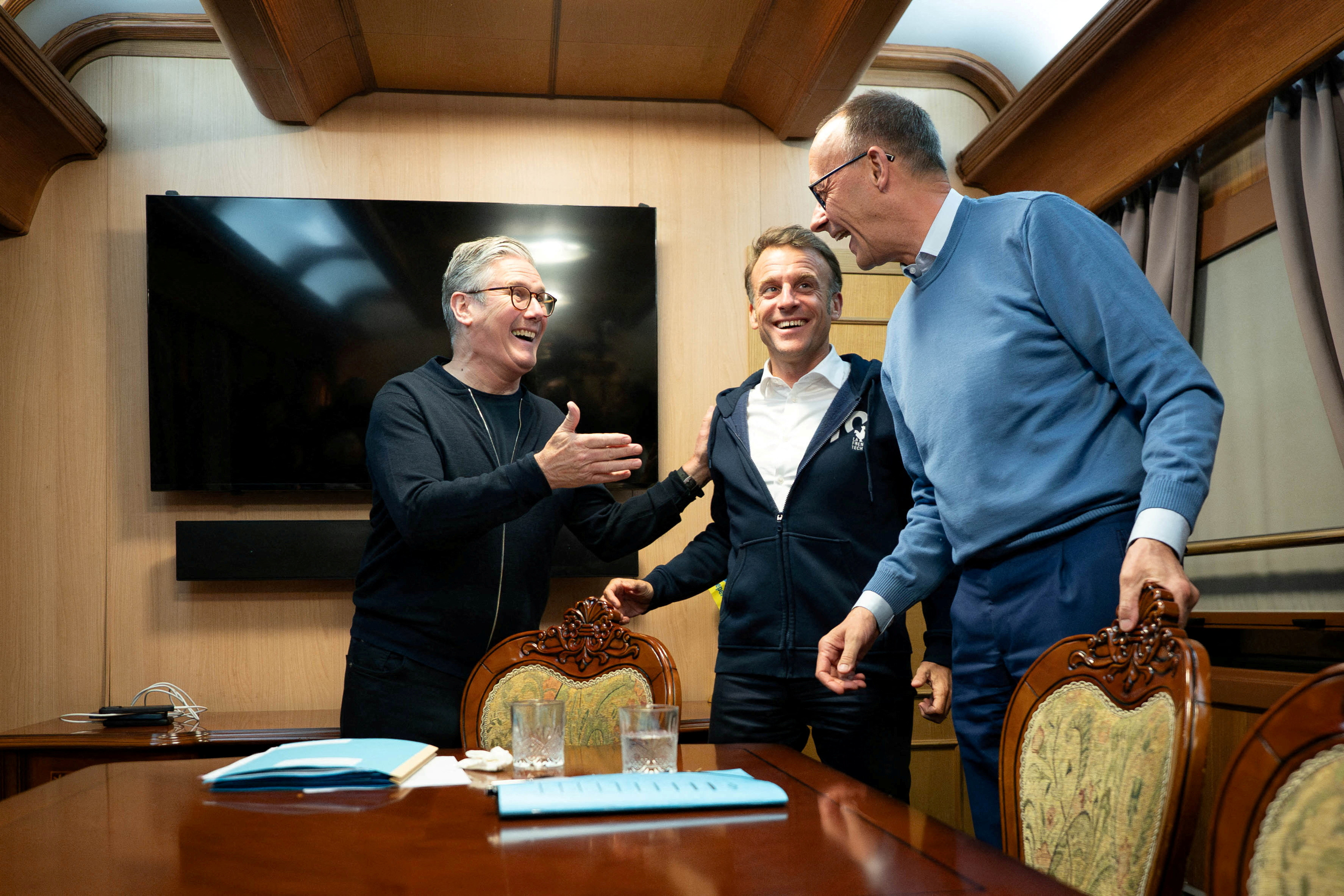 Macron  Merz and Starmer, REUTERS 12.5.2025.