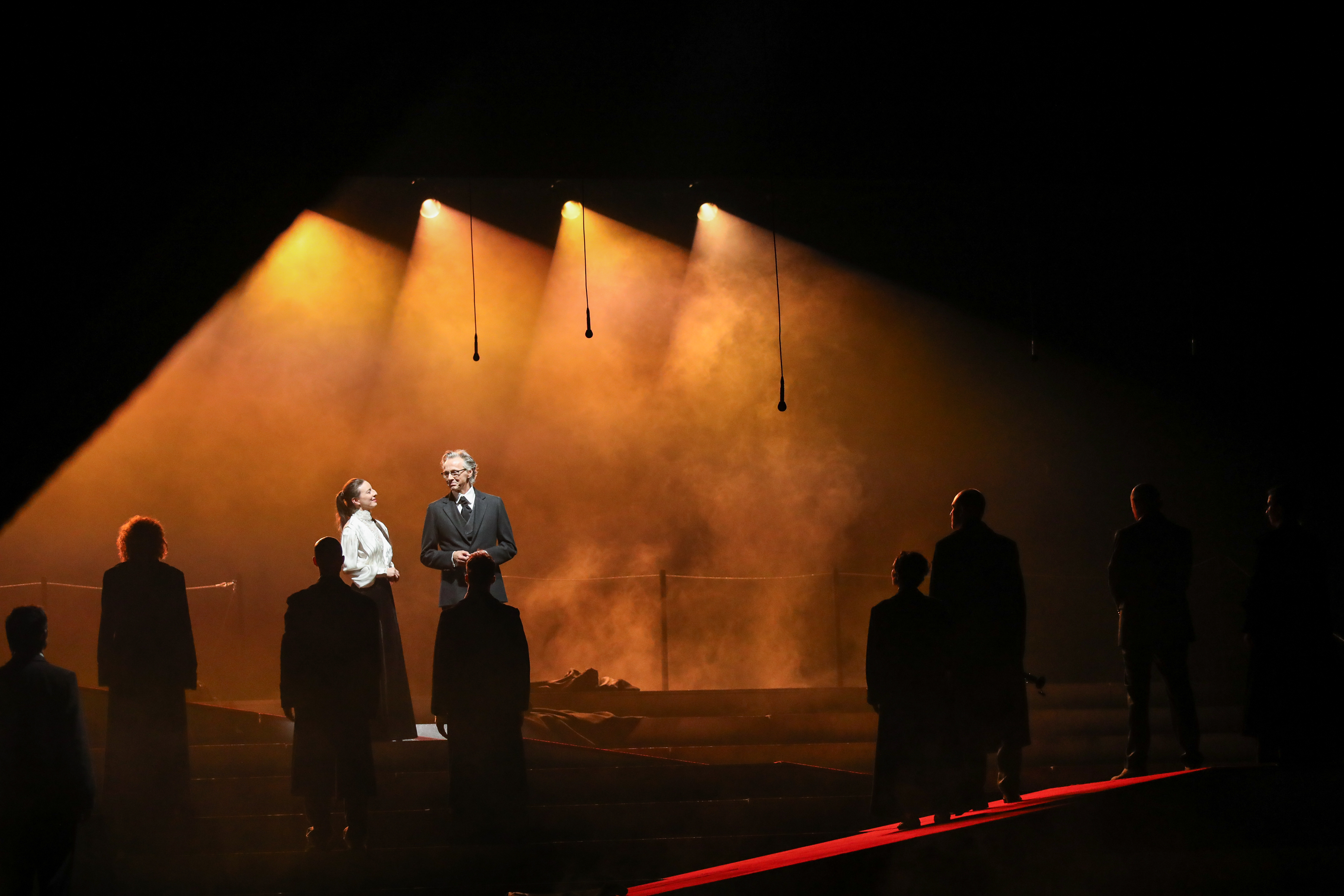 03.10.2025., Zagreb - Svecana premijera predstave "Zastave" prema posljednjem romanu Miroslava Krleze u HRvatskom narodnom kazalistu