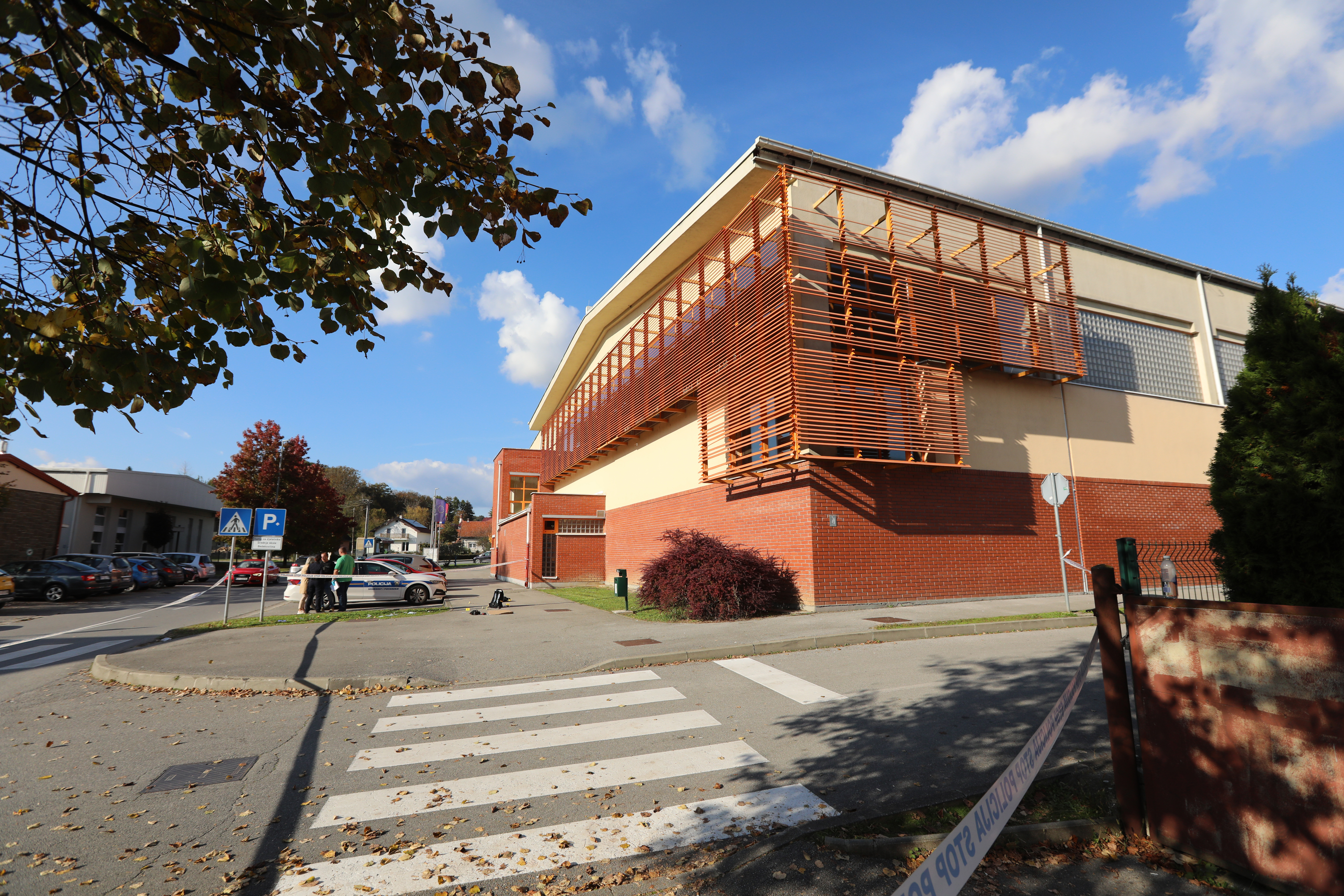 14.10.2025., Bedekovcina - Ucenik srednje skole u Bedekovcini ozlijedjen je nozem.  Photo: Robert Anic/PIXSELL