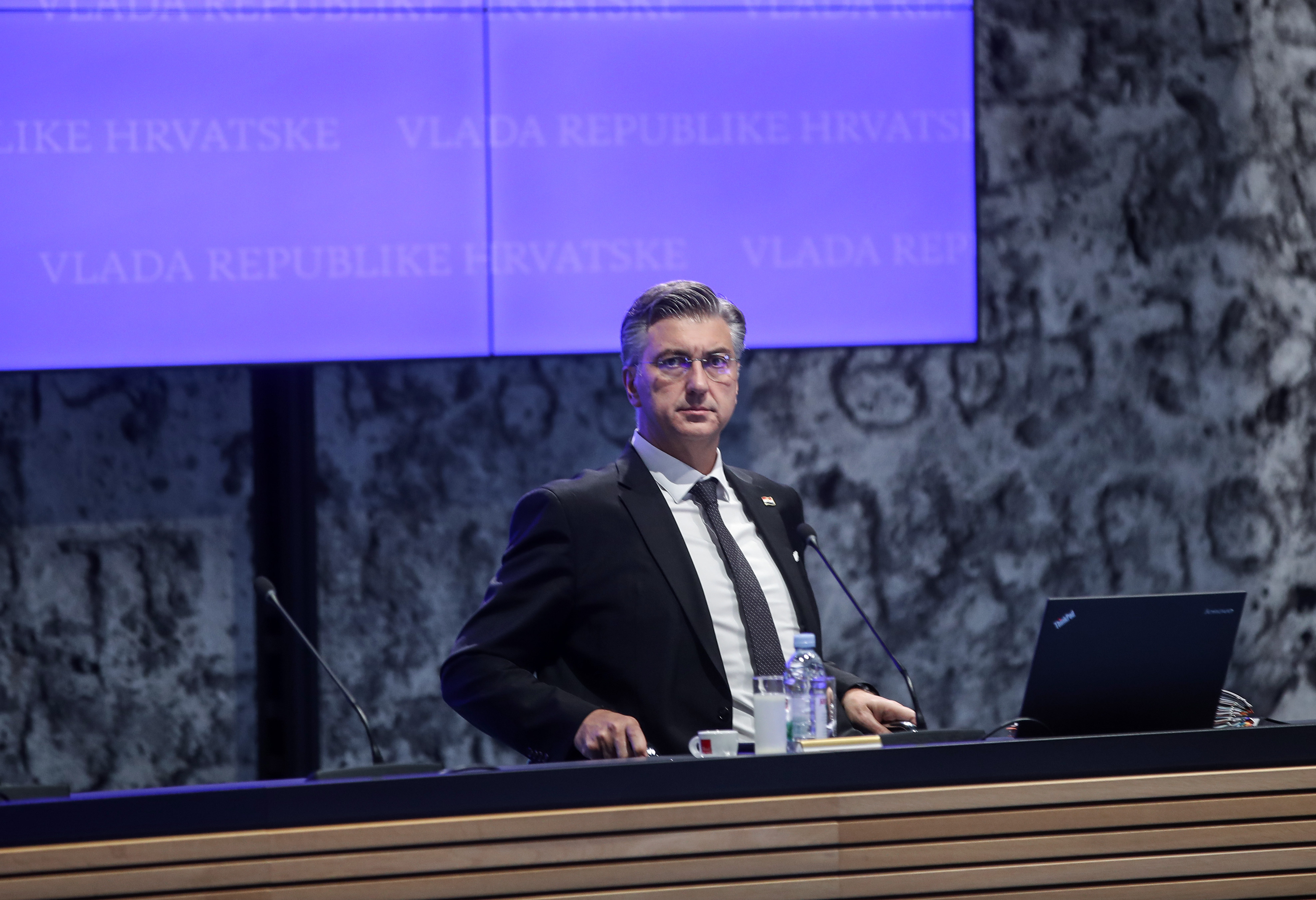 16.10.2025.Zagreb  - Odrzana 120. sjednica Vlade Republike Hrvatske u NSK-a. Premjer  Andrej Plenkovic Photo: Zeljko Lukunic/PIXSELL