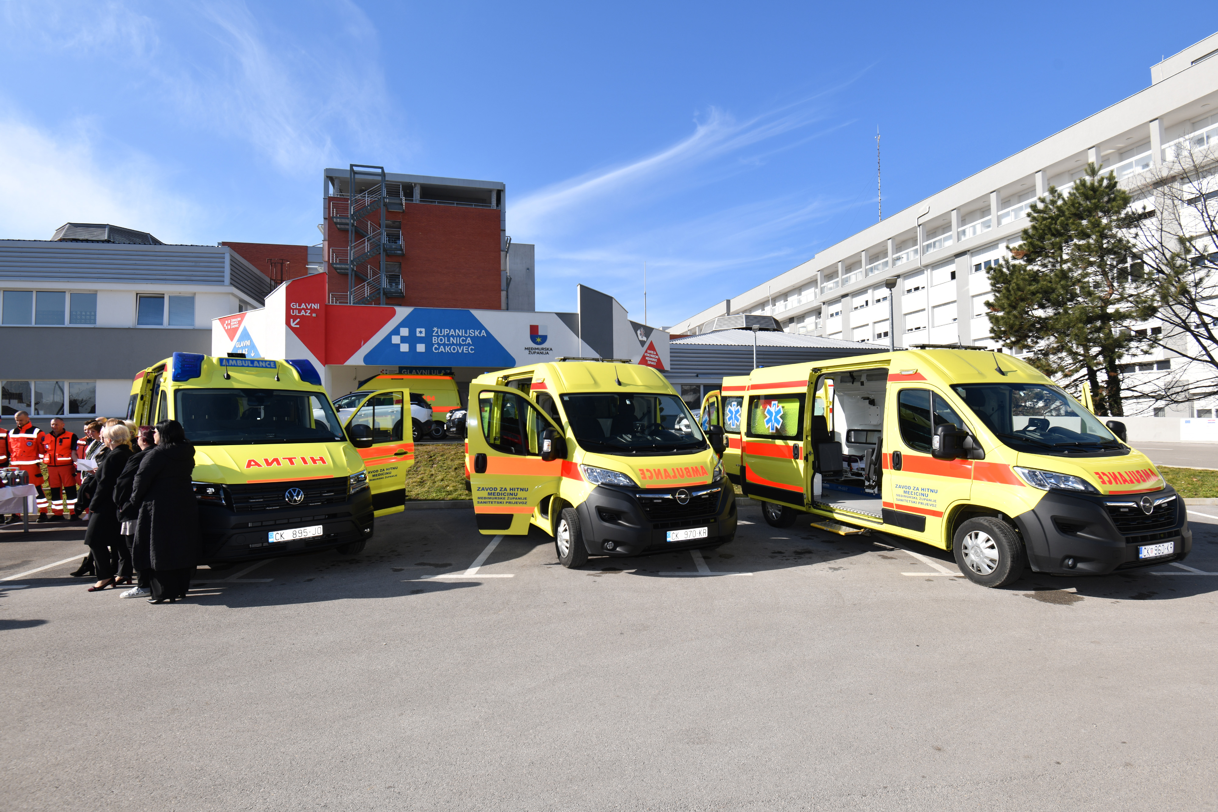 Medjimurska zupanija predala 3 nova vozila za hitnu medicinsku pomoc i sanitetski prijevoz. Photo: Vjeran Zganec Rogulja/PIXSELL