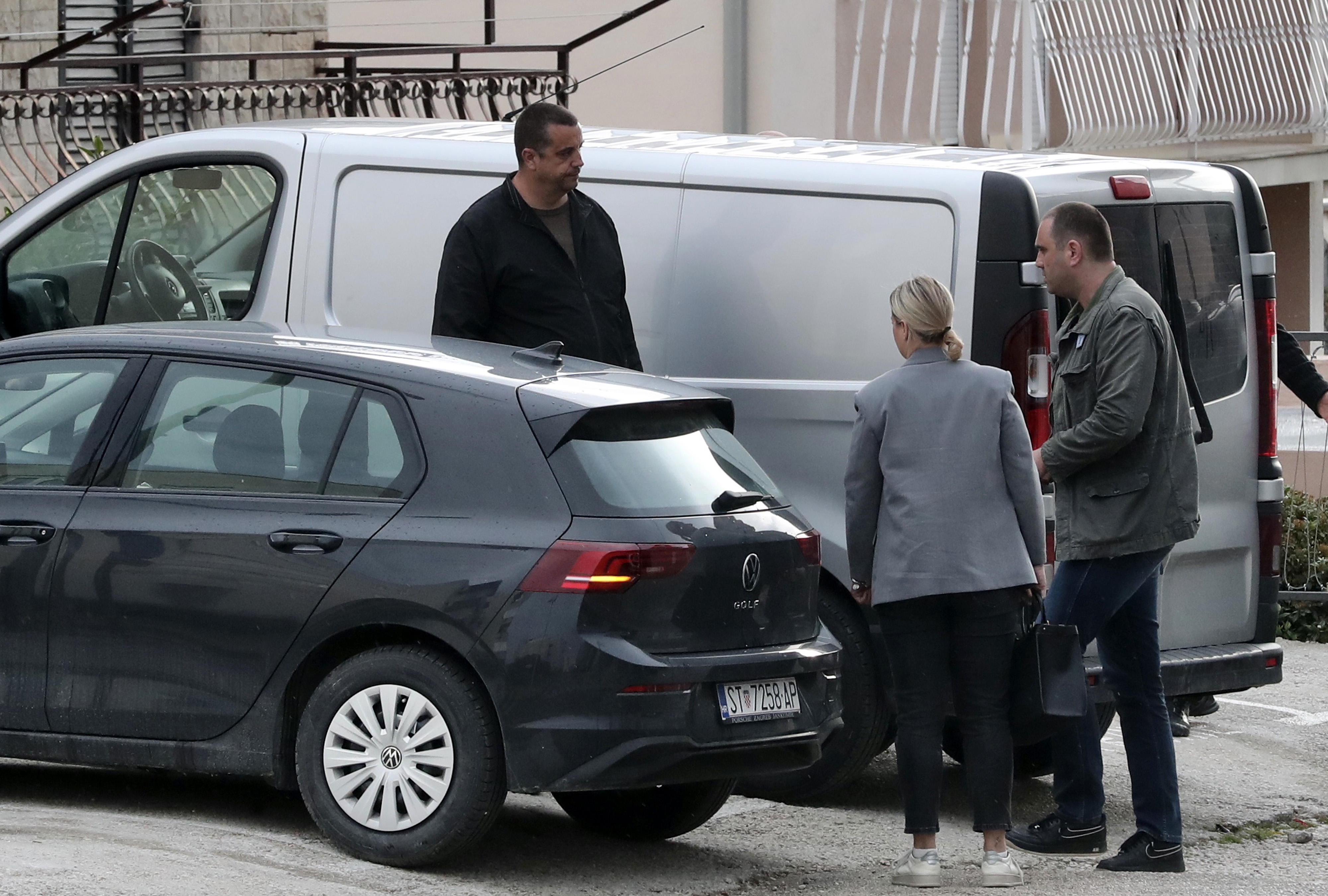 01.04.2025., Split - Agenti Ureda za suzbijanje korupcije i organiziranog kriminaliteta