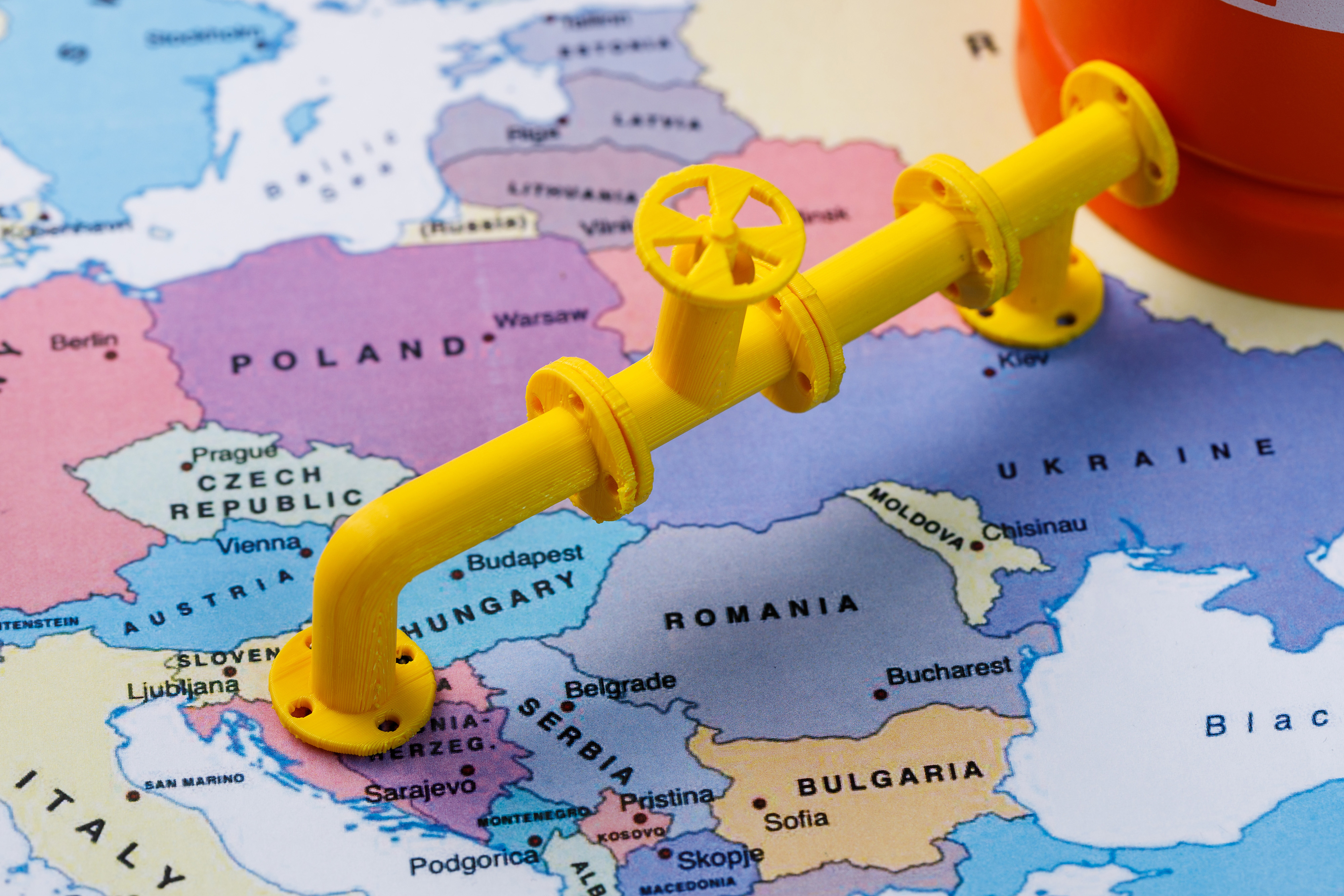 Europska unija je najveci uvoznik prirodnog plina na svijetu, a kljucni izvor tih kolicina upravo je uvoz iz Rusije putem plinovoda