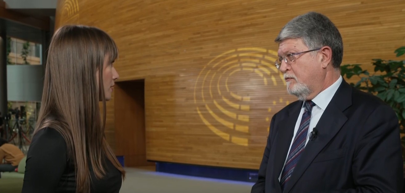 Maja Štrbac, Tonino Picula