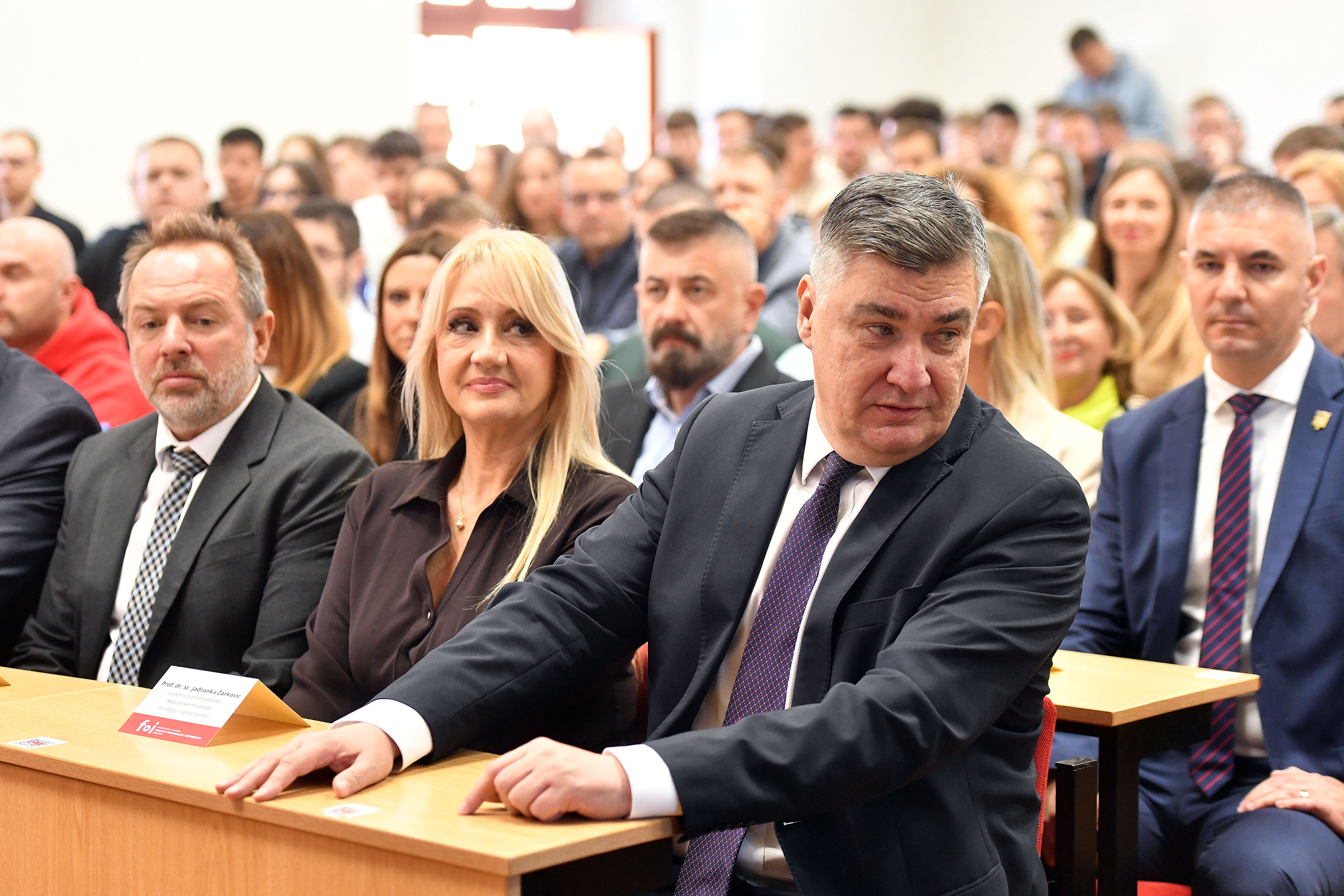 Varazdin- Predsjednik Republike Zoran Milanovic u posjetu Fakultetu organizacije