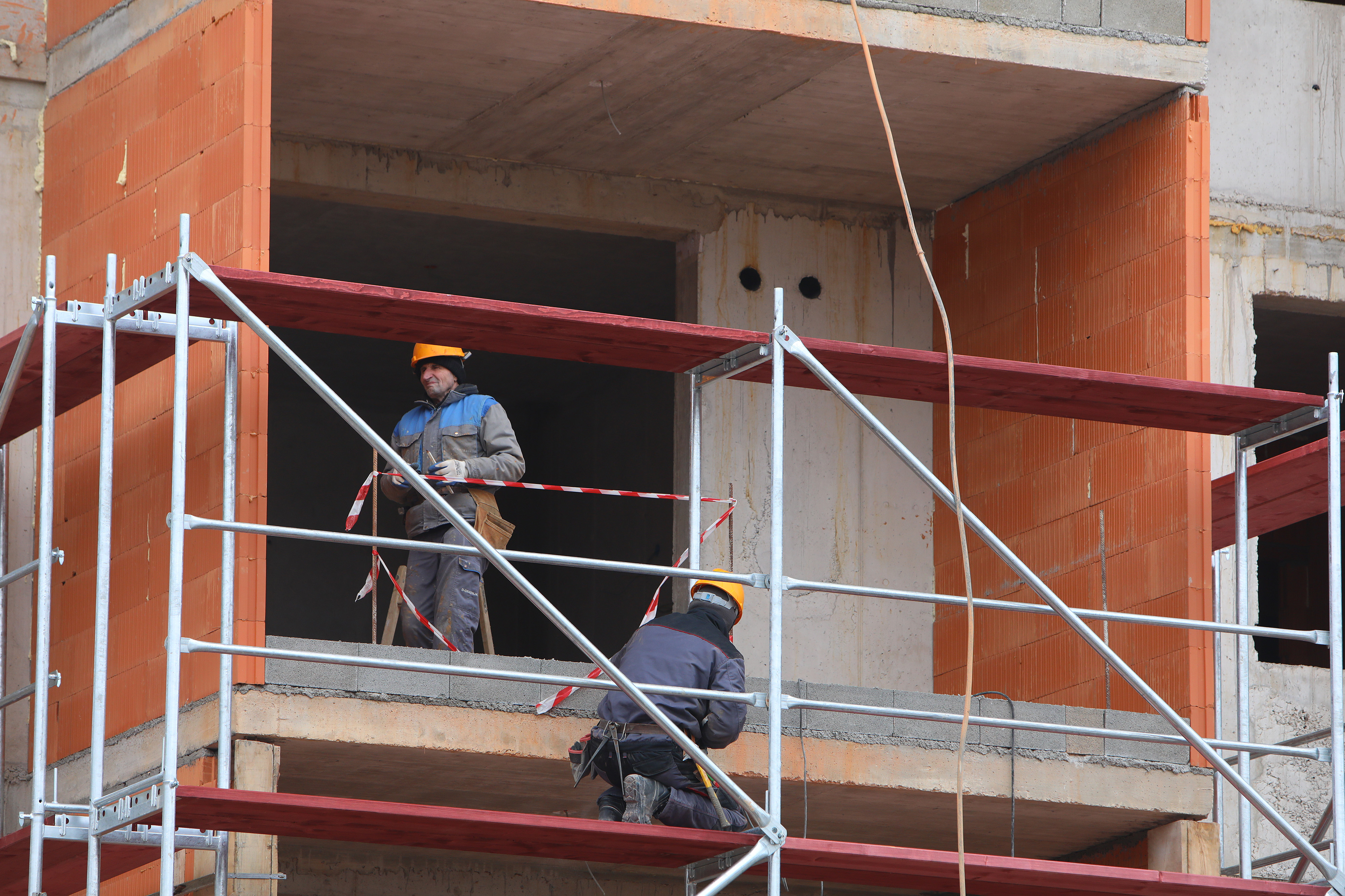 17.02.2025., Karlovac - Gradnja nove stambene zgrade u gradskoj cetvrti Grabrik. Photo: Kristina Stedul Fabac/PIXSELL